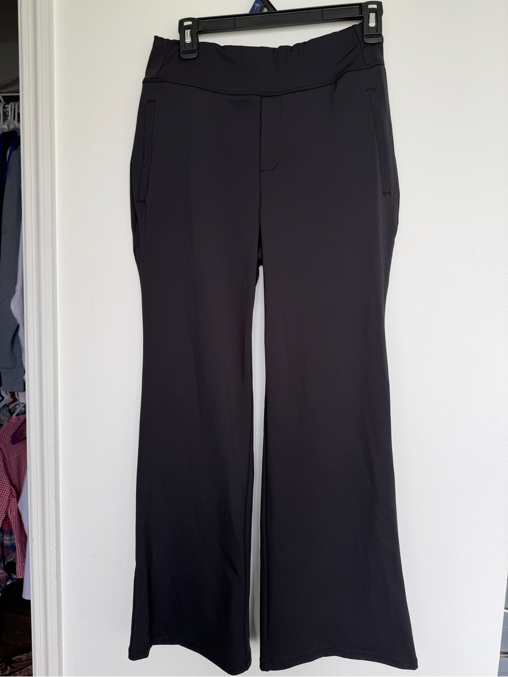 Halara Women's Black Flared Pants with zippered pockets- NWOT